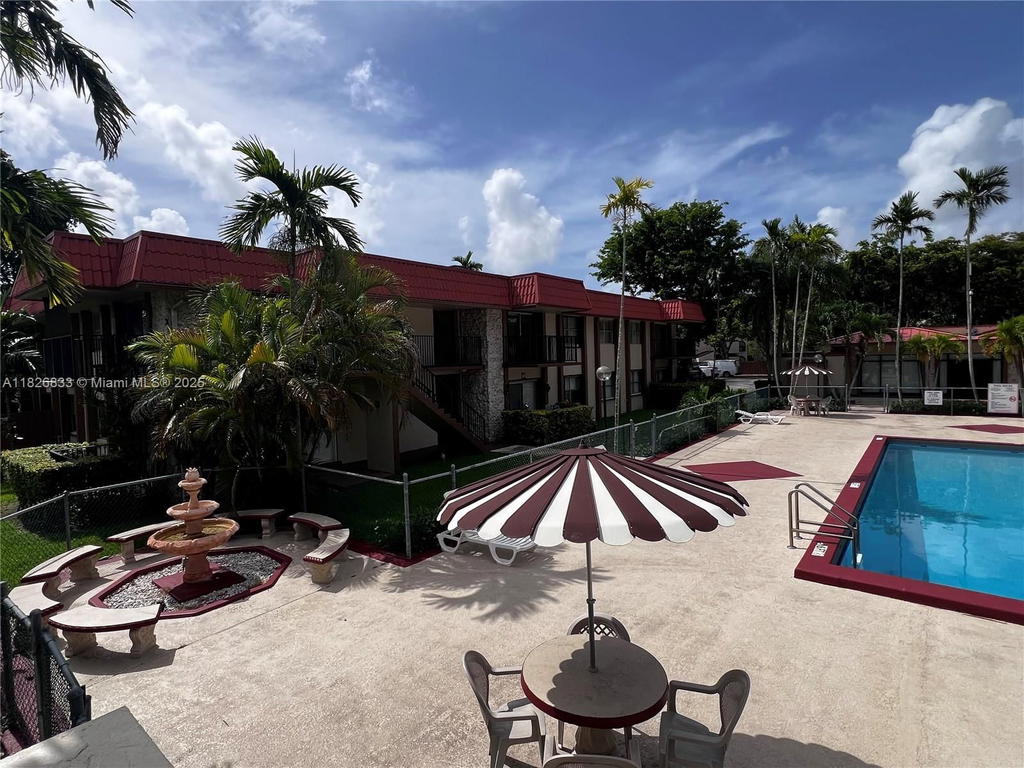 Real estate property located at 10511 108th Ave #181, Miami-dade, Kendallwood Villas Condo, Miami, FL