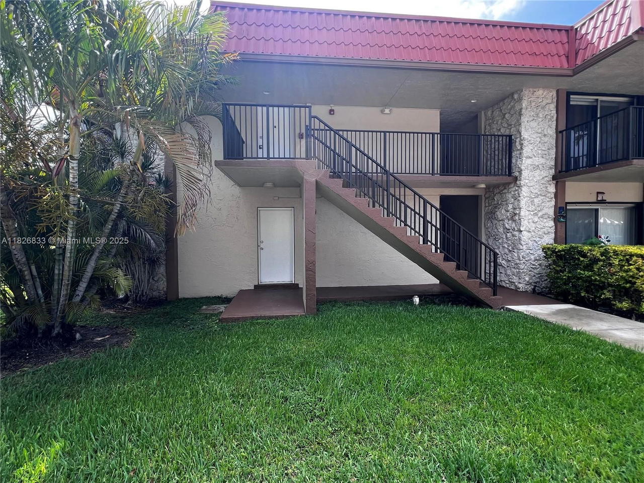 Real estate property located at 10511 108th Ave #181, Miami-dade, Kendallwood Villas Condo, Miami, FL