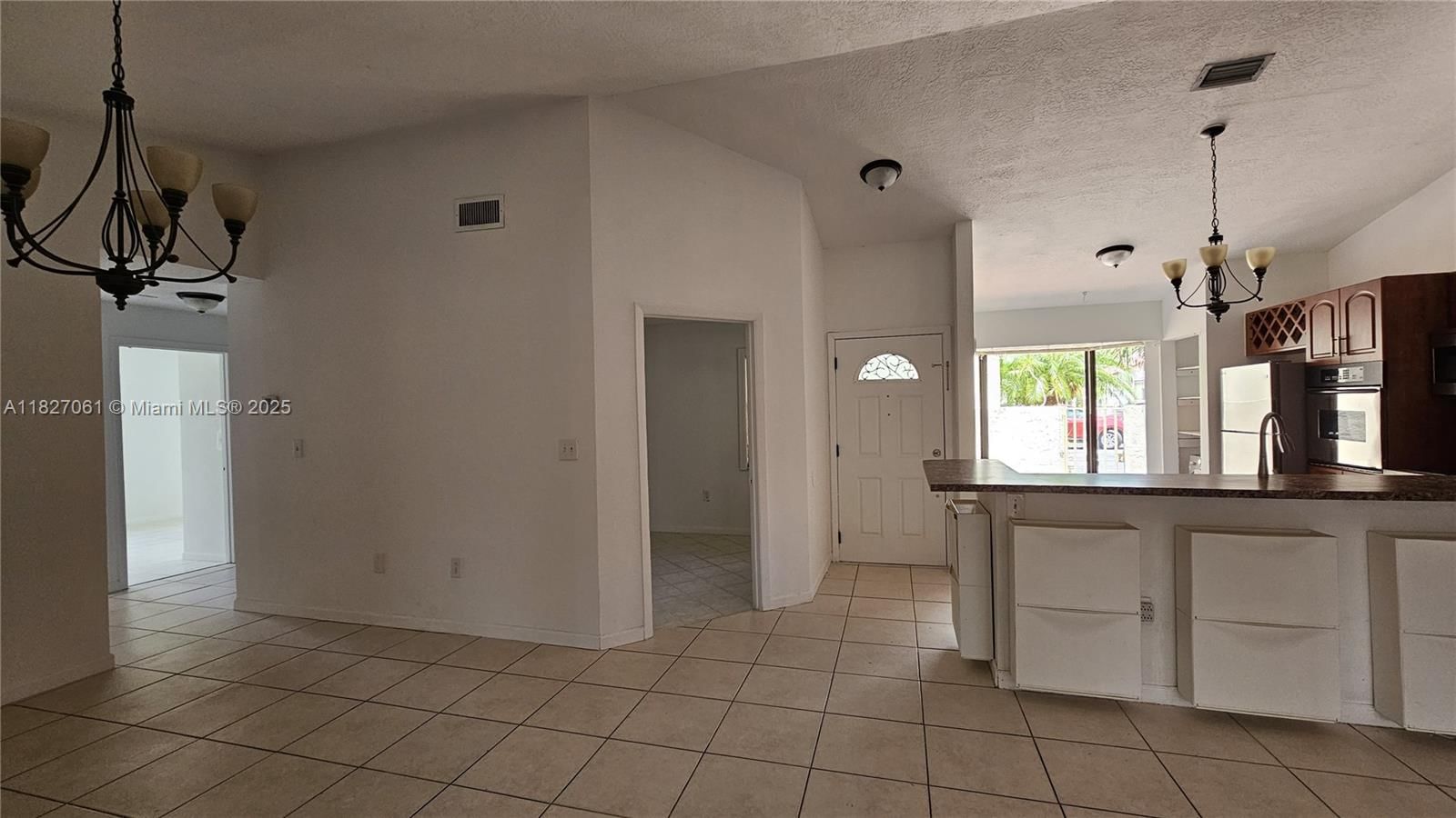 Real estate property located at 1105 San Remo Cir, Miami-dade, San Remo, Homestead, FL