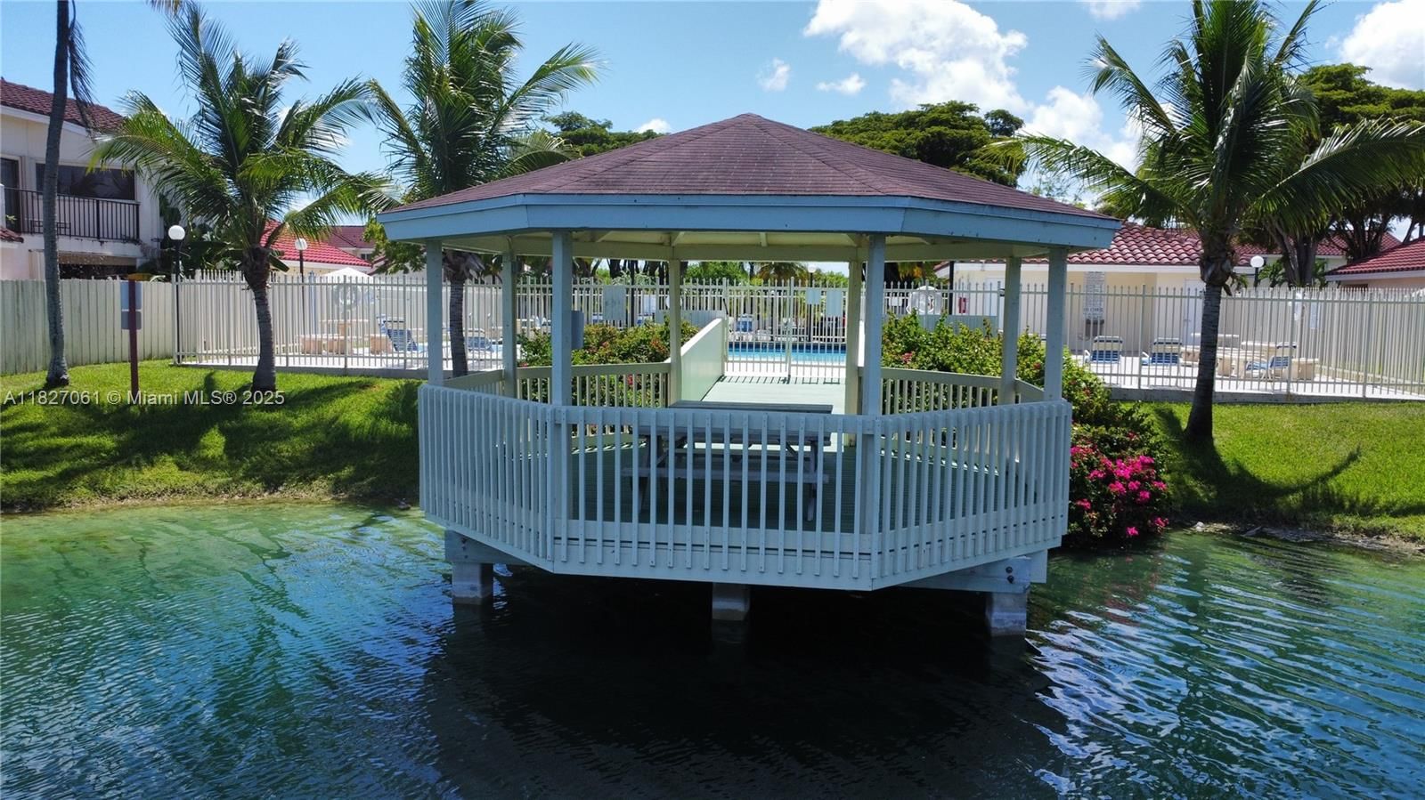 Real estate property located at 1105 San Remo Cir, Miami-dade, San Remo, Homestead, FL