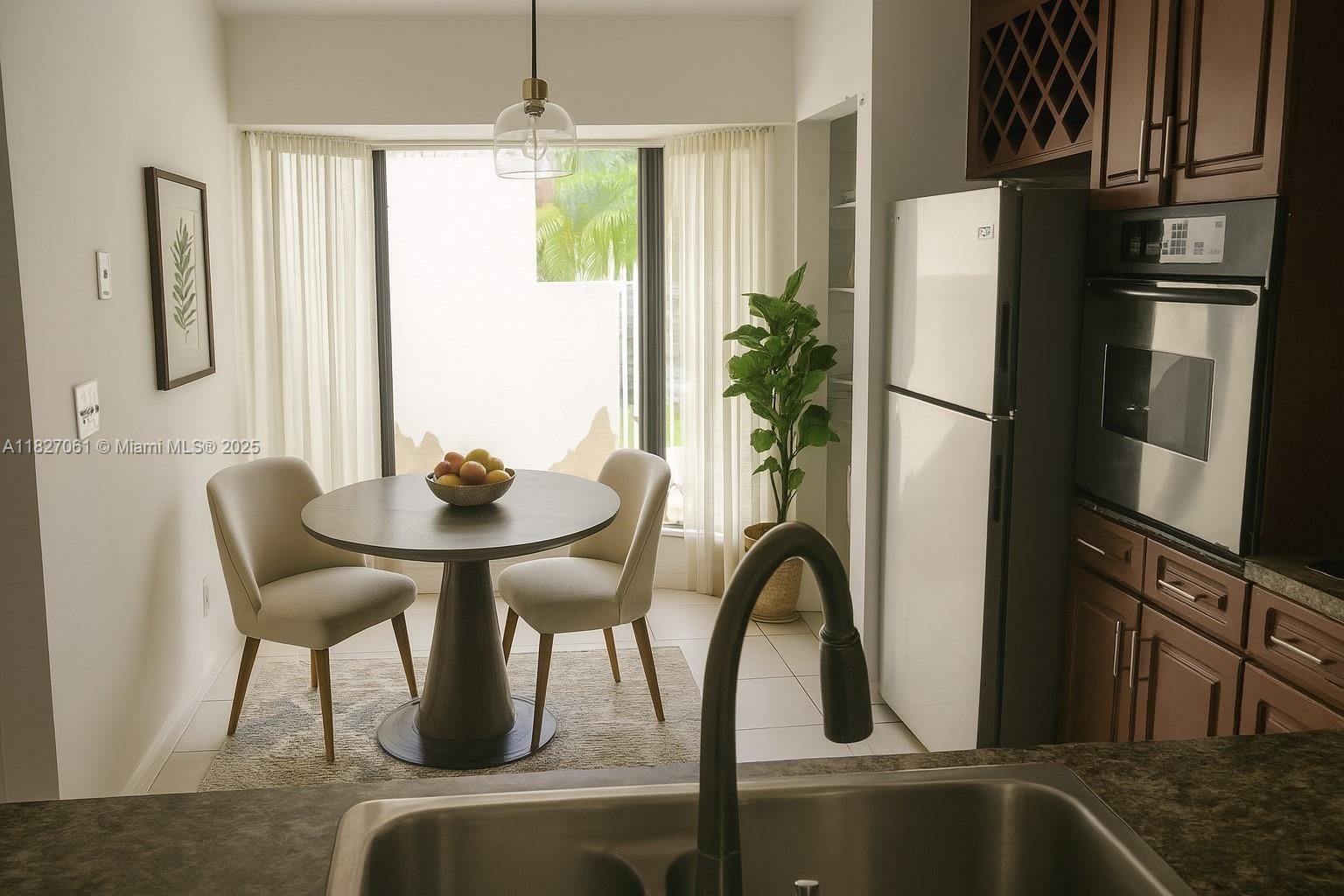 Real estate property located at 1105 San Remo Cir, Miami-dade, San Remo, Homestead, FL