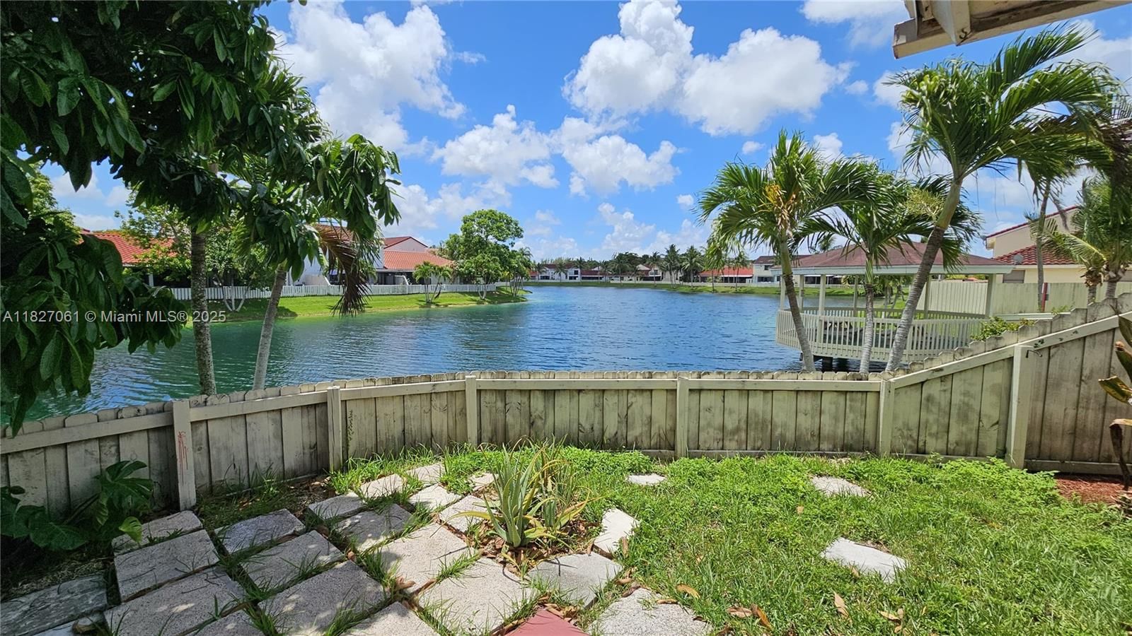 Real estate property located at 1105 San Remo Cir, Miami-dade, San Remo, Homestead, FL