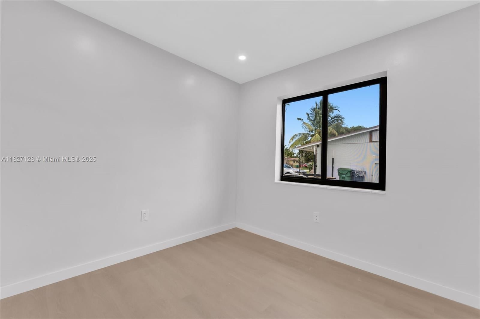 Real estate property located at 9970 161 St, Miami-dade, Fairway Park Sec 3, Miami, FL