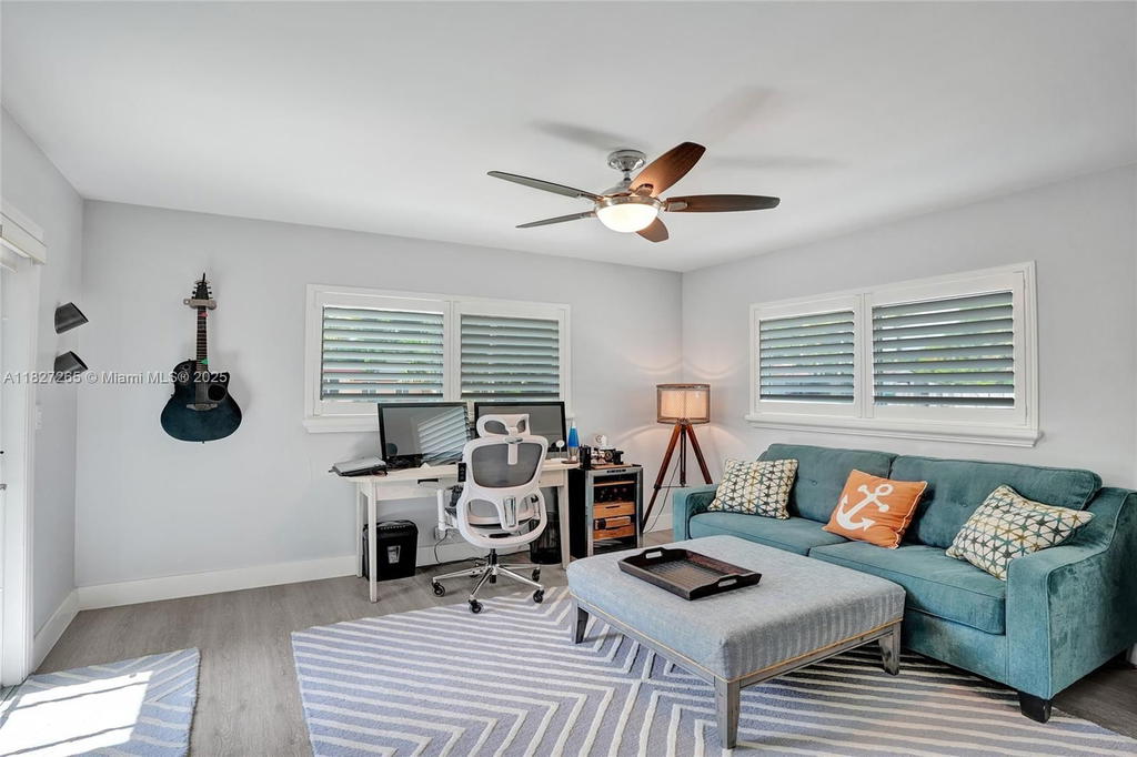 Real estate property located at 1555 35th St, Broward, Oakland Park Second Add, Oakland Park, FL