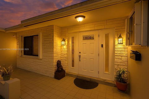 Real estate property located at 6646 1st Ct, Broward, Oriole-margate Sec Two, Margate, FL