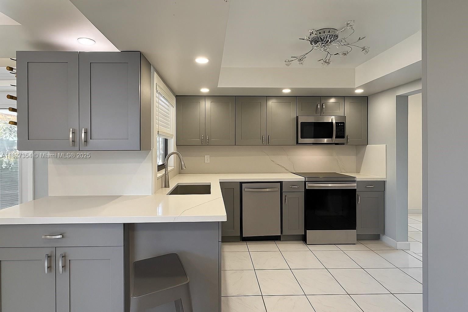 Real estate property located at 6646 1st Ct, Broward, Oriole-margate Sec Two, Margate, FL