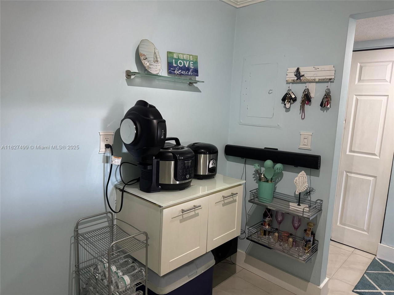 Real estate property located at 5199 7th St #607, Miami-dade, El Cid Condo, Miami, FL