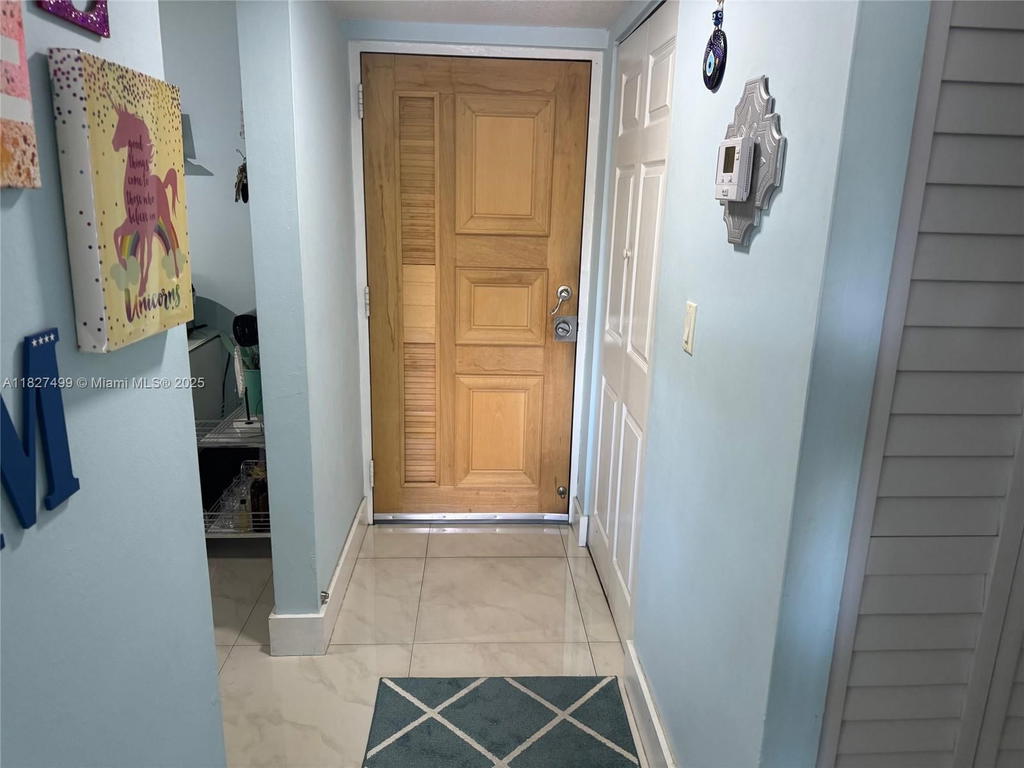 Real estate property located at 5199 7th St #607, Miami-dade, El Cid Condo, Miami, FL