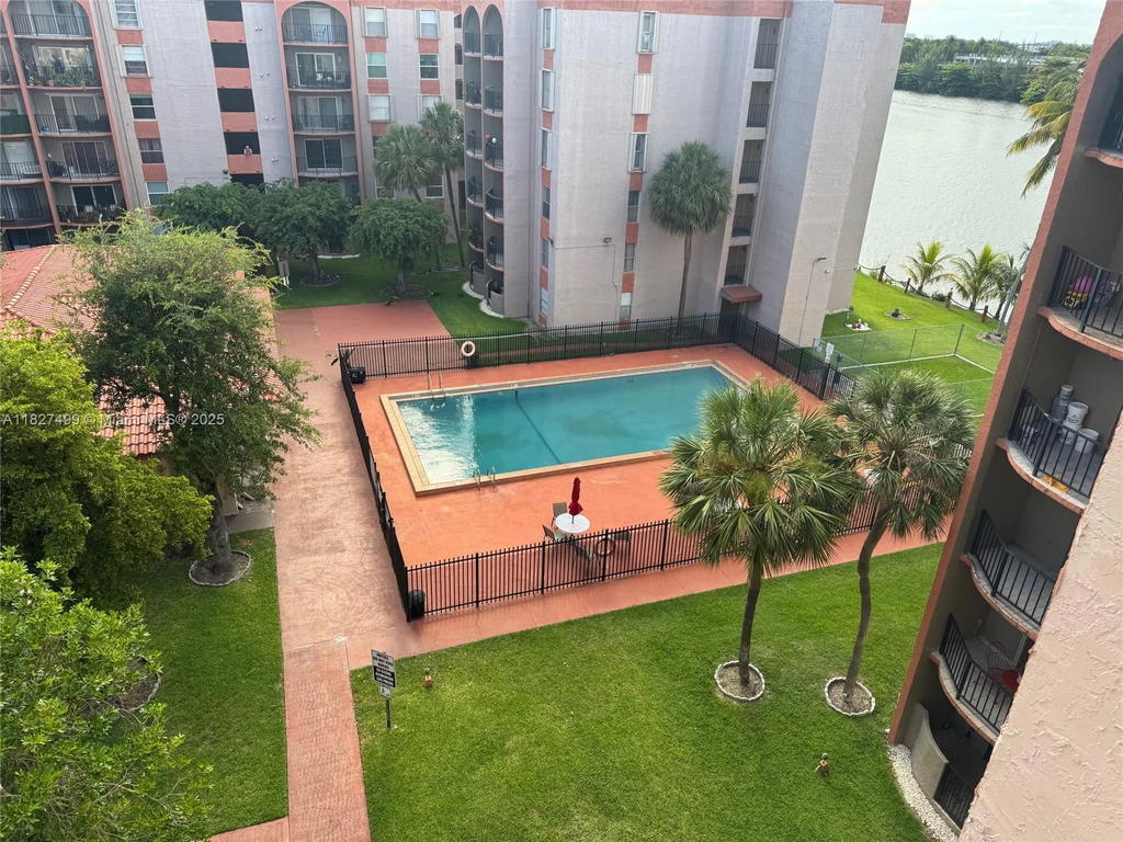 Real estate property located at 5199 7th St #607, Miami-dade, El Cid Condo, Miami, FL