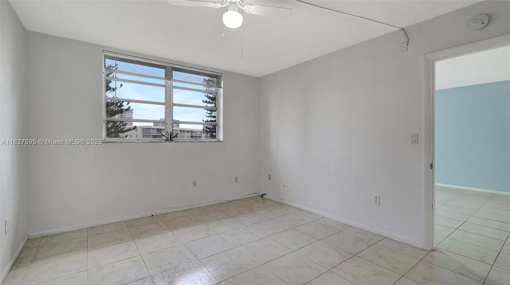 Real estate property located at 2905 Point East Dr L514, Miami-dade, Point East Sec Iii Condo, Aventura, FL