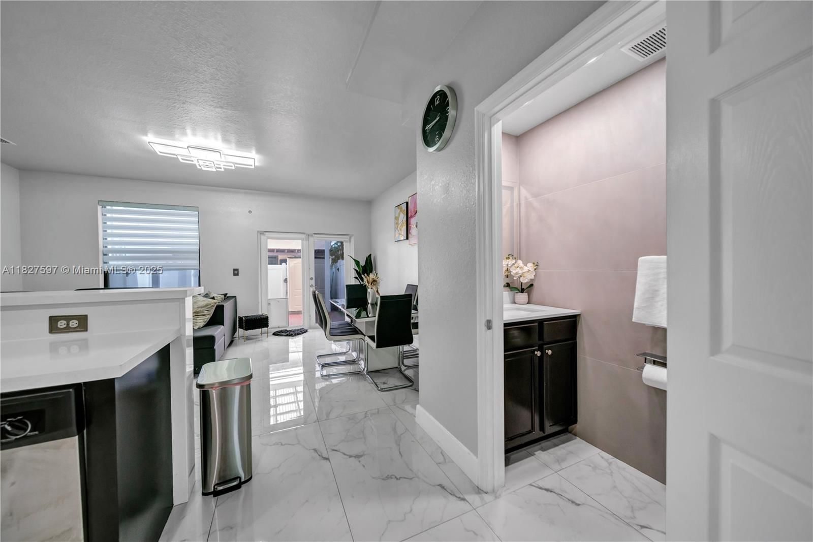 Real estate property located at 3574 88th Ter, Miami-dade, Bellagio Villas, Hialeah, FL