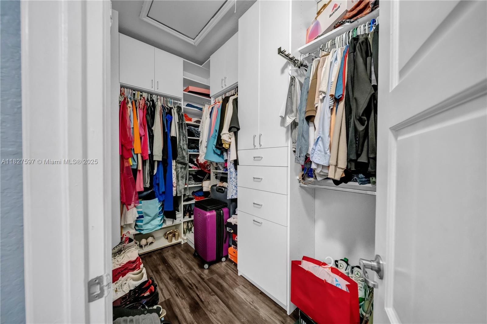 Real estate property located at 3574 88th Ter, Miami-dade, Bellagio Villas, Hialeah, FL