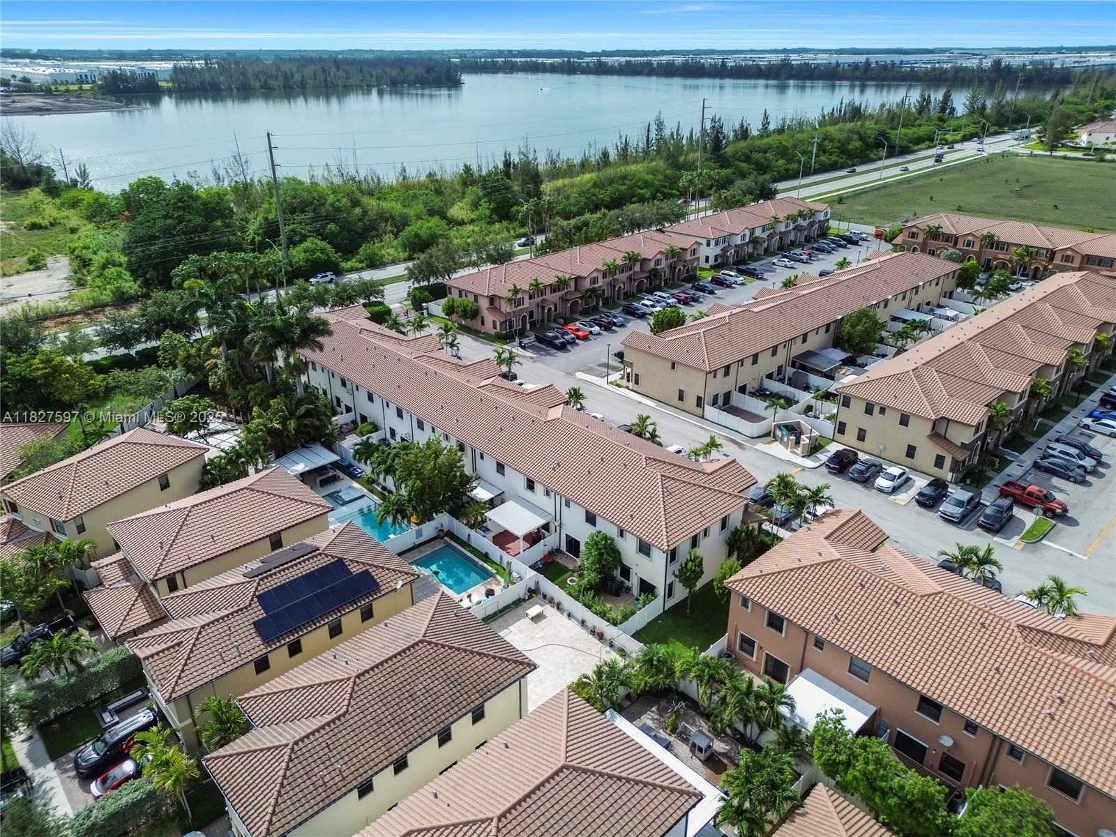 Real estate property located at 3574 88th Ter, Miami-dade, Bellagio Villas, Hialeah, FL