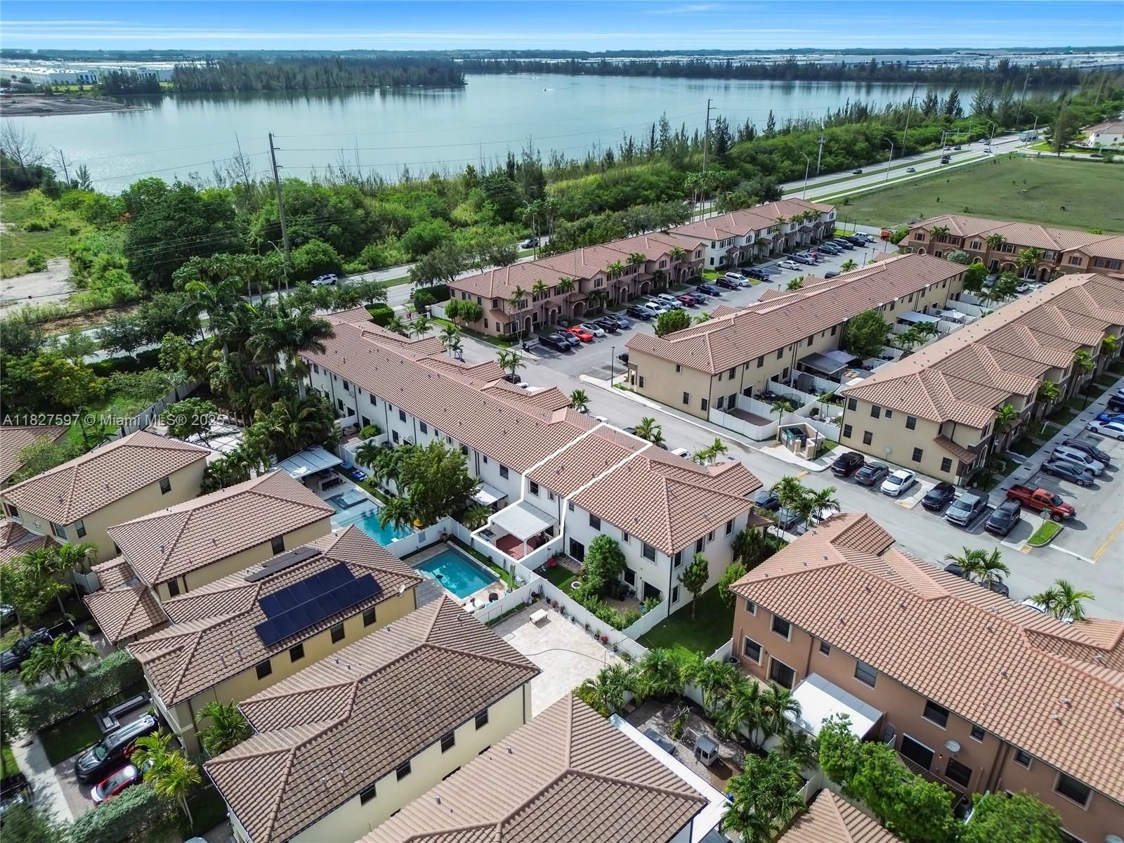 Real estate property located at 3574 88th Ter, Miami-dade, Bellagio Villas, Hialeah, FL
