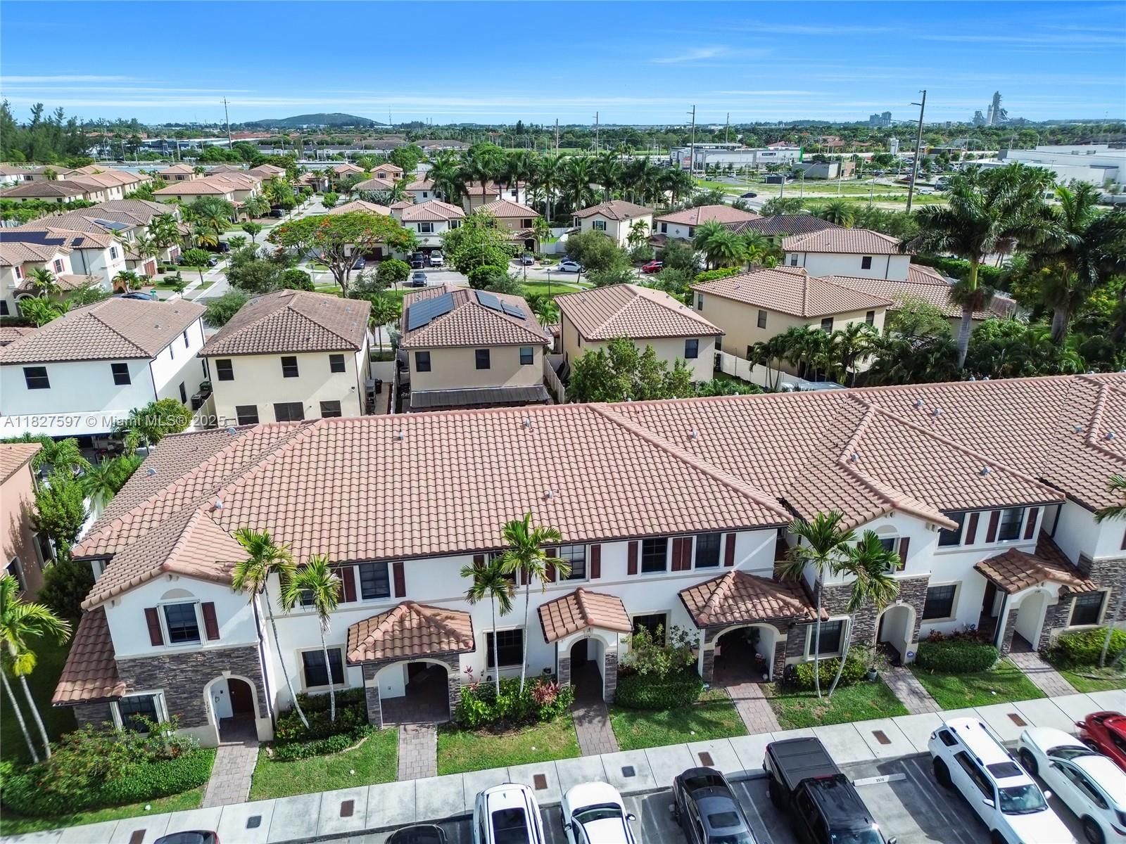 Real estate property located at 3574 88th Ter, Miami-dade, Bellagio Villas, Hialeah, FL