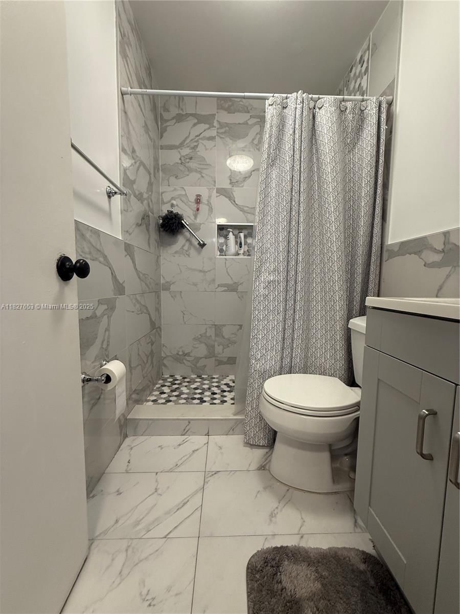 Real estate property located at 131 109th Ave L4, Miami-dade, West Flagler Heritage No, Sweetwater, FL
