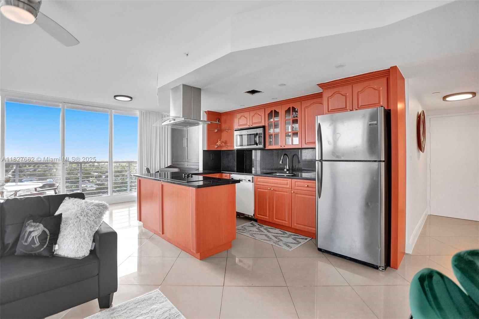 Real estate property located at 1720 Harrison St #14E, Broward, Home Tower Condo, Hollywood, FL