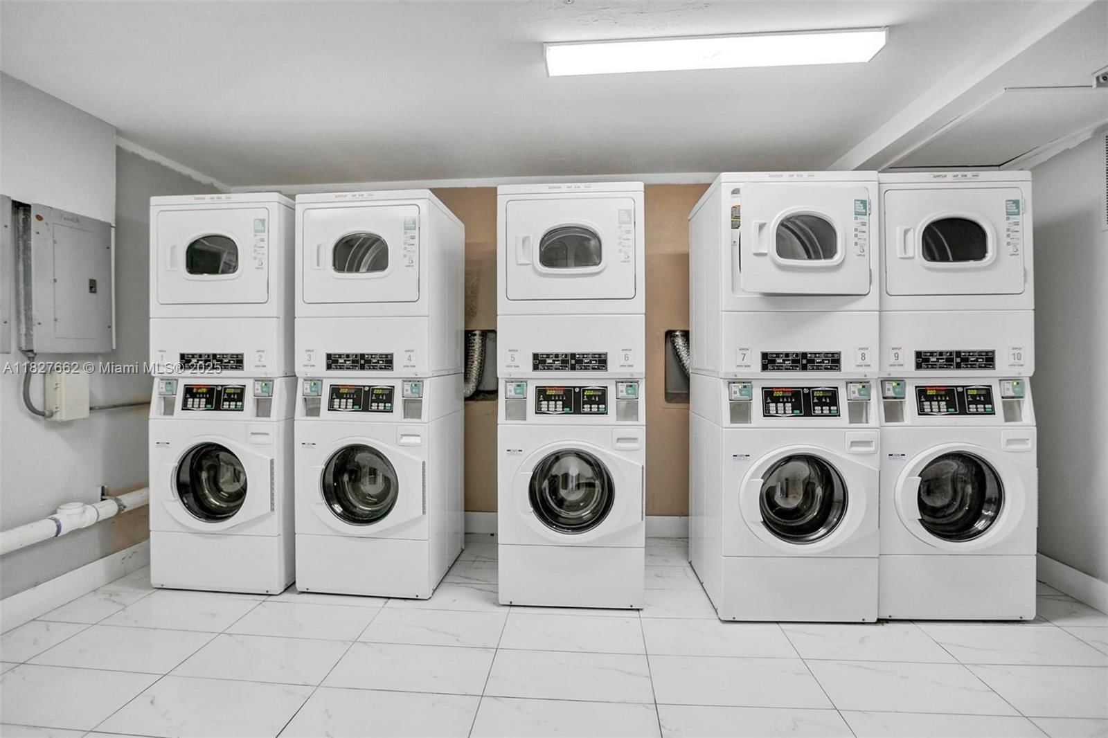Real estate property located at 1720 Harrison St #14E, Broward, Home Tower Condo, Hollywood, FL