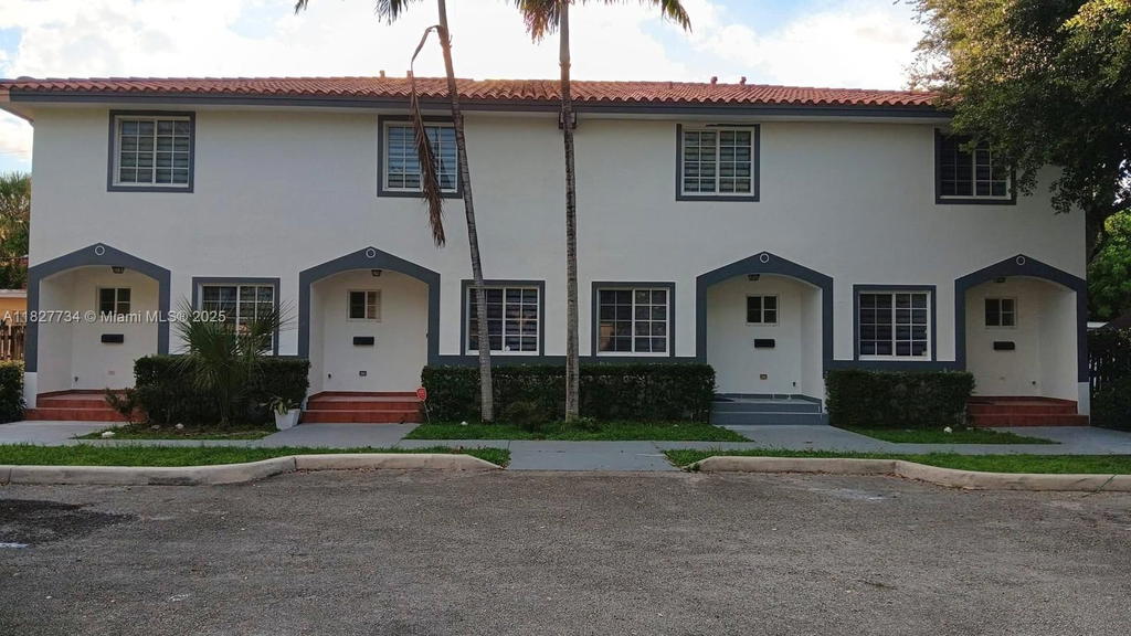 Real estate property located at 964 18th Ct, Broward, Hollywood Lawns, Hollywood, FL