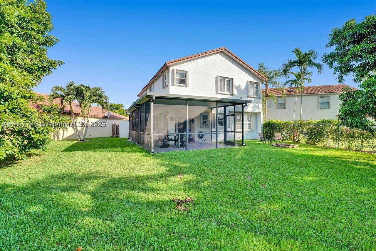 Real estate property located at 468 Lakeside Cir, Broward, Westwind Cove, Sunrise, FL