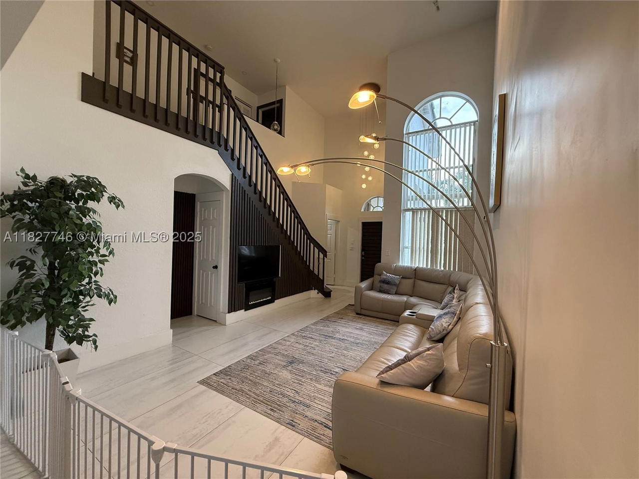 Real estate property located at 468 Lakeside Cir, Broward, Westwind Cove, Sunrise, FL