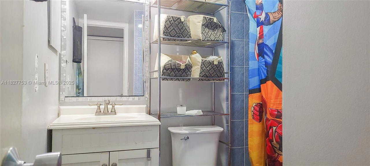 Real estate property located at 3301 Spanish Moss Ter #609, Broward, Lakes Of Inverrary Condo, Lauderhill, FL
