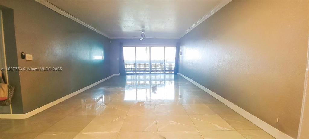 Real estate property located at 3301 Spanish Moss Ter #609, Broward, Lakes Of Inverrary Condo, Lauderhill, FL