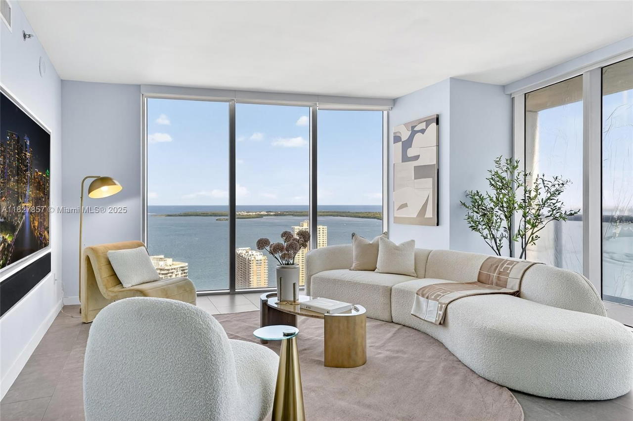 Real estate property located at 495 Brickell Ave #3901, Miami-dade, Icon Brickell No Two, Miami, FL