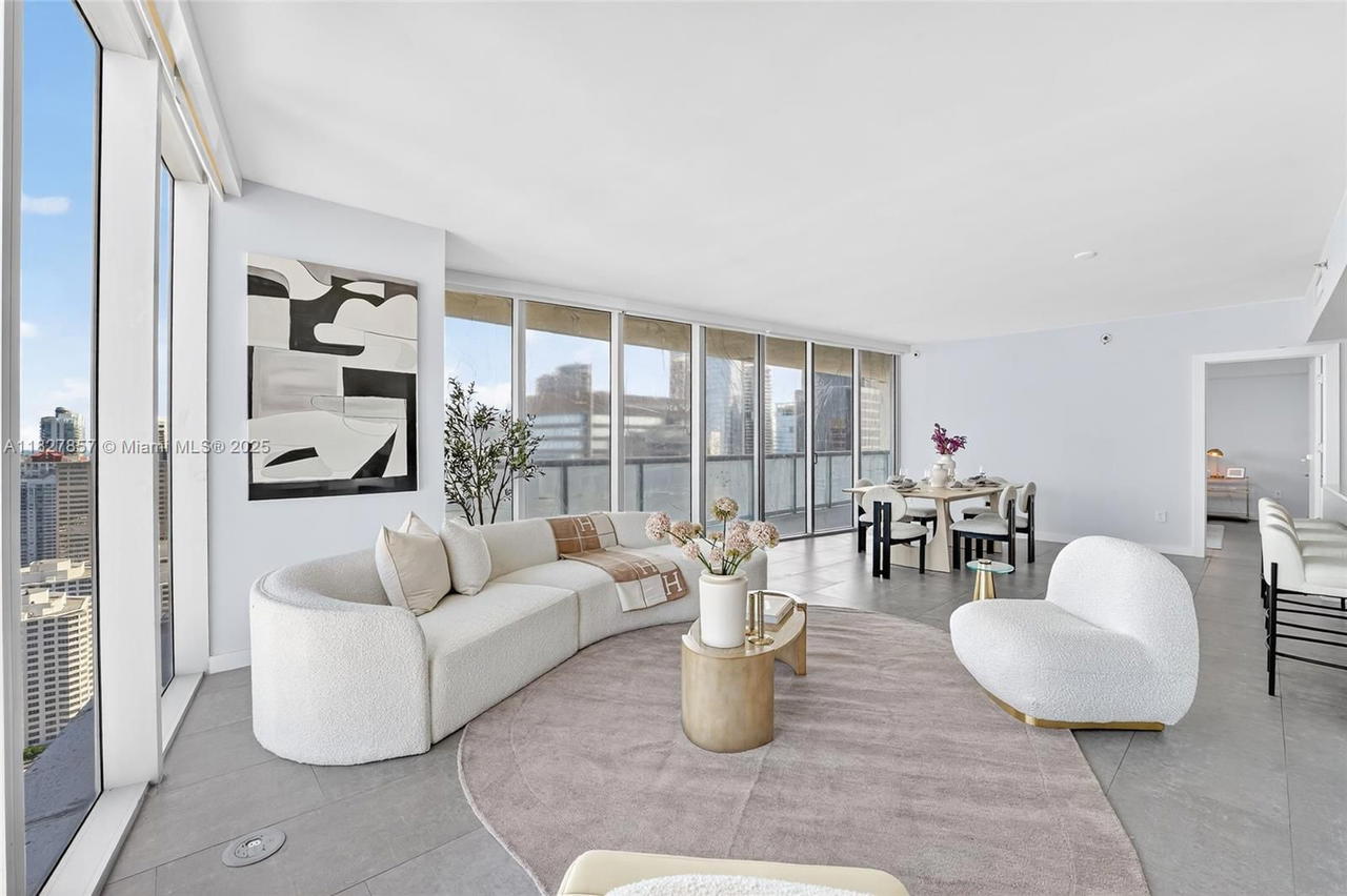 Real estate property located at 495 Brickell Ave #3901, Miami-dade, Icon Brickell No Two, Miami, FL