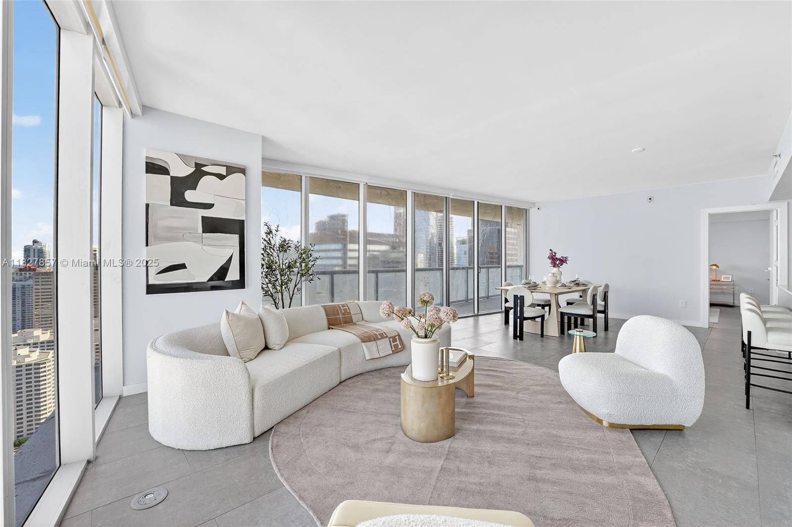 Real estate property located at 495 Brickell Ave #3901, Miami-dade, Icon Brickell No Two, Miami, FL