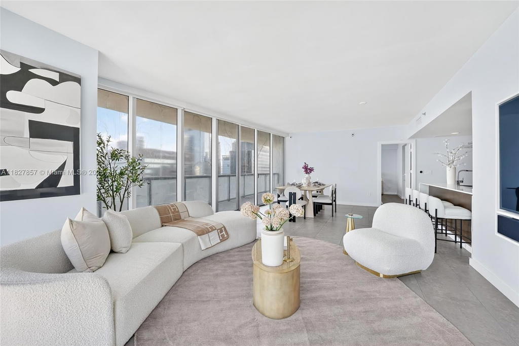 Real estate property located at 495 Brickell Ave #3901, Miami-dade, Icon Brickell No Two, Miami, FL