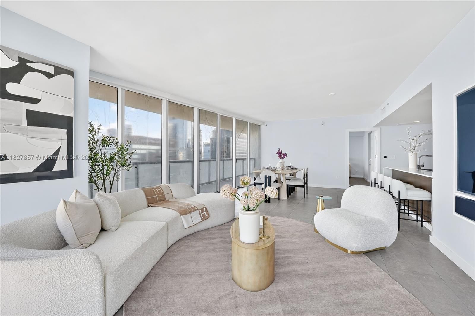 Real estate property located at 495 Brickell Ave #3901, Miami-dade, Icon Brickell No Two, Miami, FL
