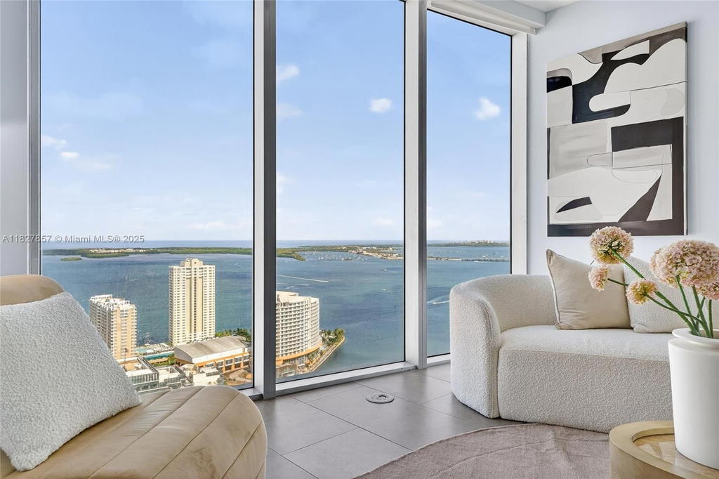 Real estate property located at 495 Brickell Ave #3901, Miami-dade, Icon Brickell No Two, Miami, FL