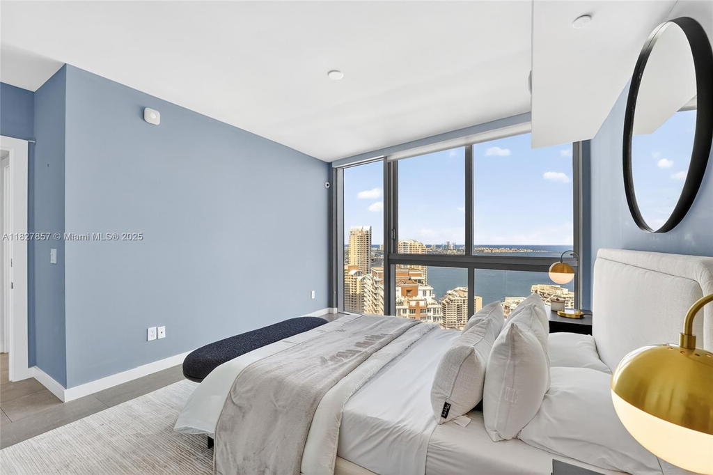 Real estate property located at 495 Brickell Ave #3901, Miami-dade, Icon Brickell No Two, Miami, FL