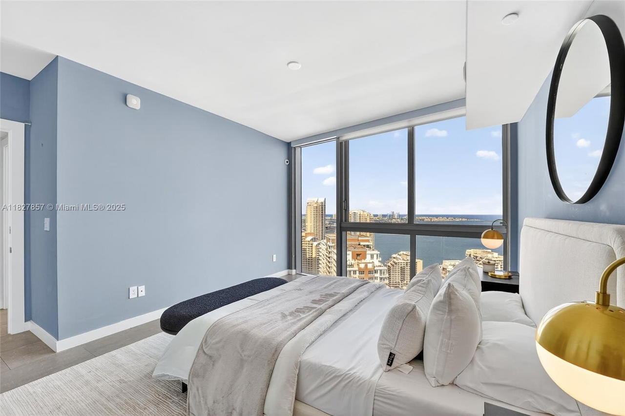 Real estate property located at 495 Brickell Ave #3901, Miami-dade, Icon Brickell No Two, Miami, FL