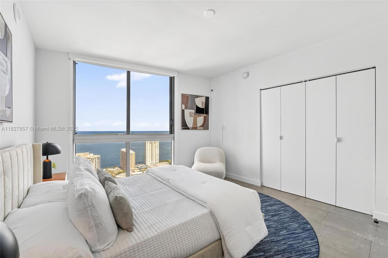 Real estate property located at 495 Brickell Ave #3901, Miami-dade, Icon Brickell No Two, Miami, FL