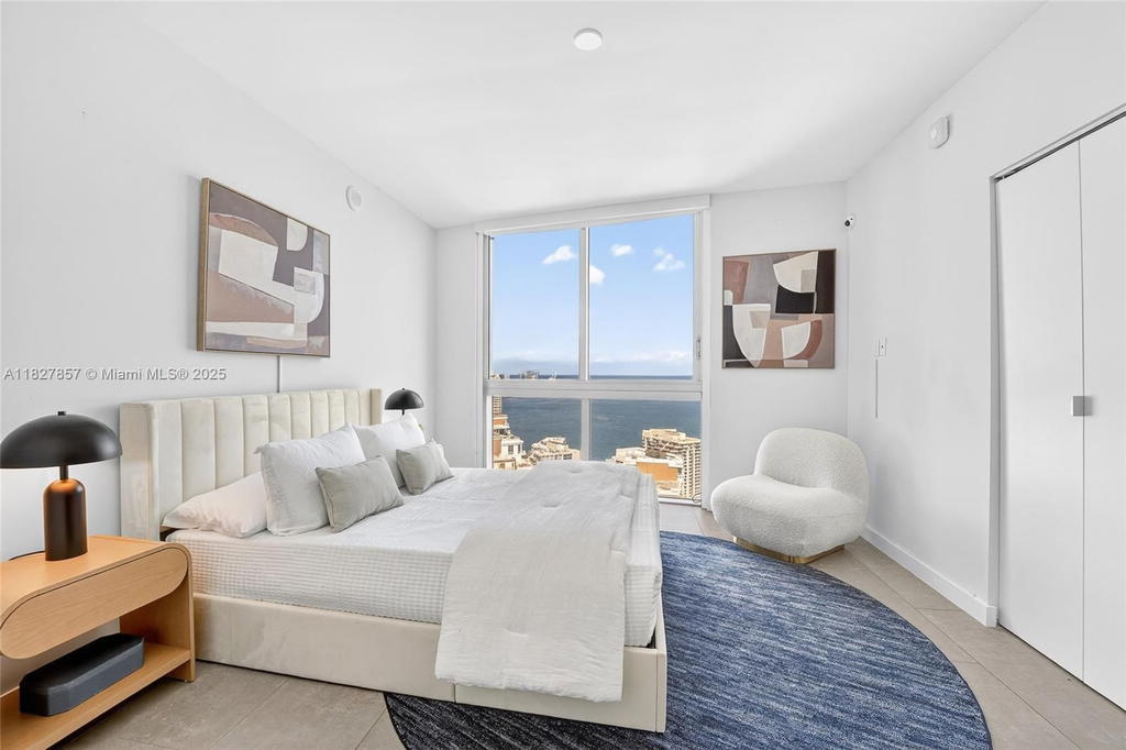 Real estate property located at 495 Brickell Ave #3901, Miami-dade, Icon Brickell No Two, Miami, FL