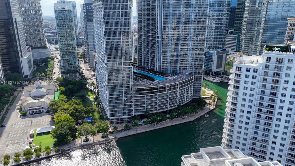 Real estate property located at 495 Brickell Ave #3901, Miami-dade, Icon Brickell No Two, Miami, FL
