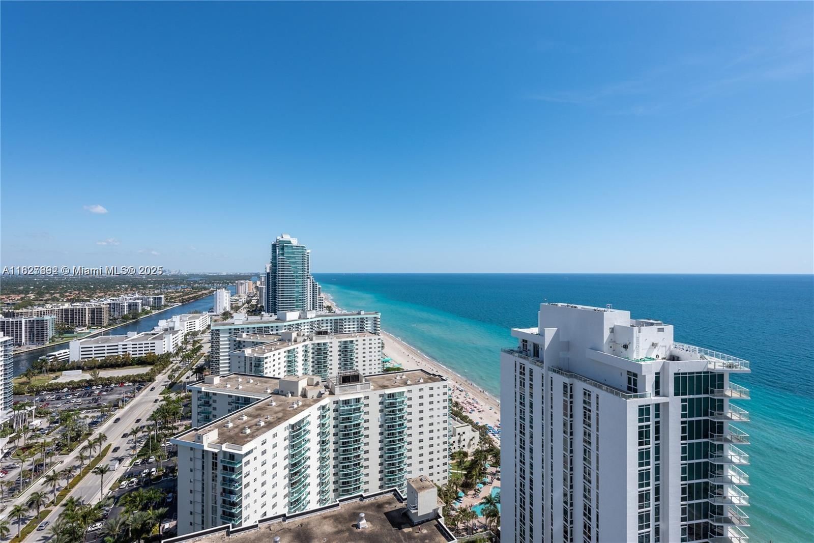 Real estate property located at 4111 Ocean Dr #2204, Broward, Lyfe, Hollywood, FL