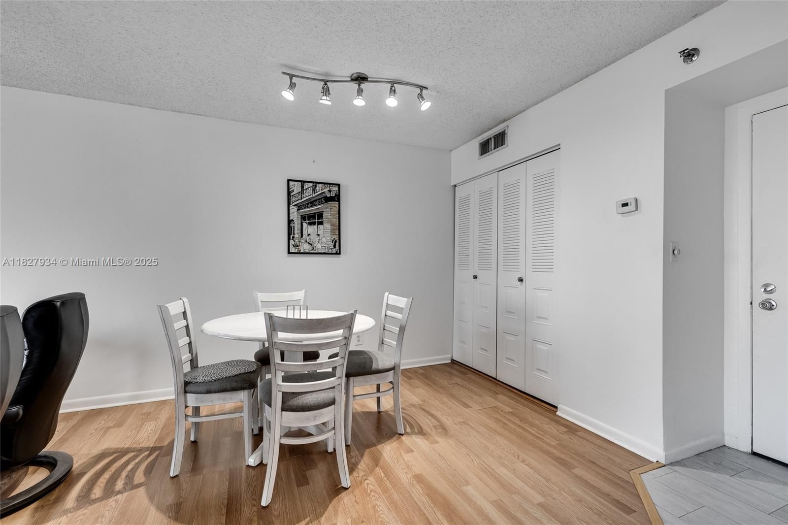 Real estate property located at 770 Claughton Island Dr #1210, Miami-dade, Isola Condo, Miami, FL