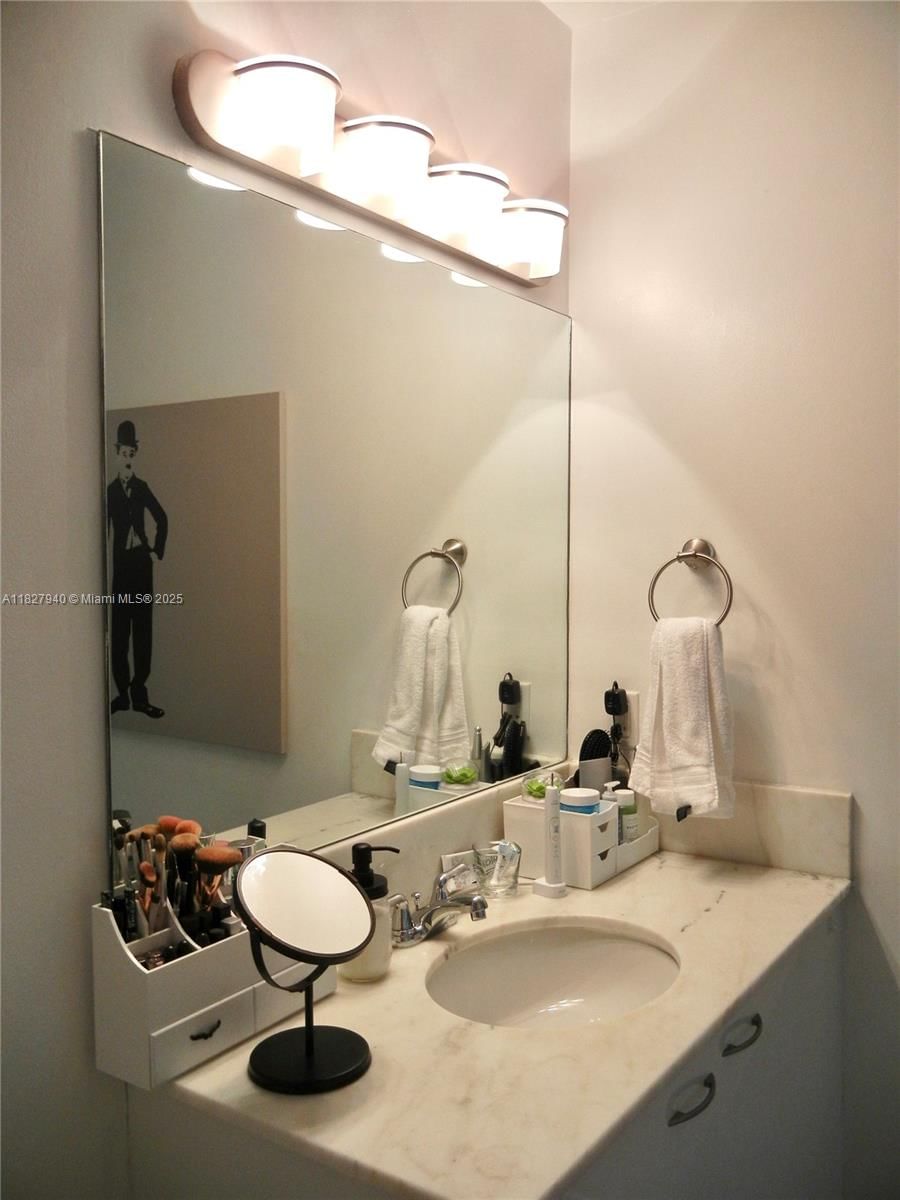 Real estate property located at 133 2nd Ave #815, Miami-dade, The Loft Downtown Ii Cond, Miami, FL