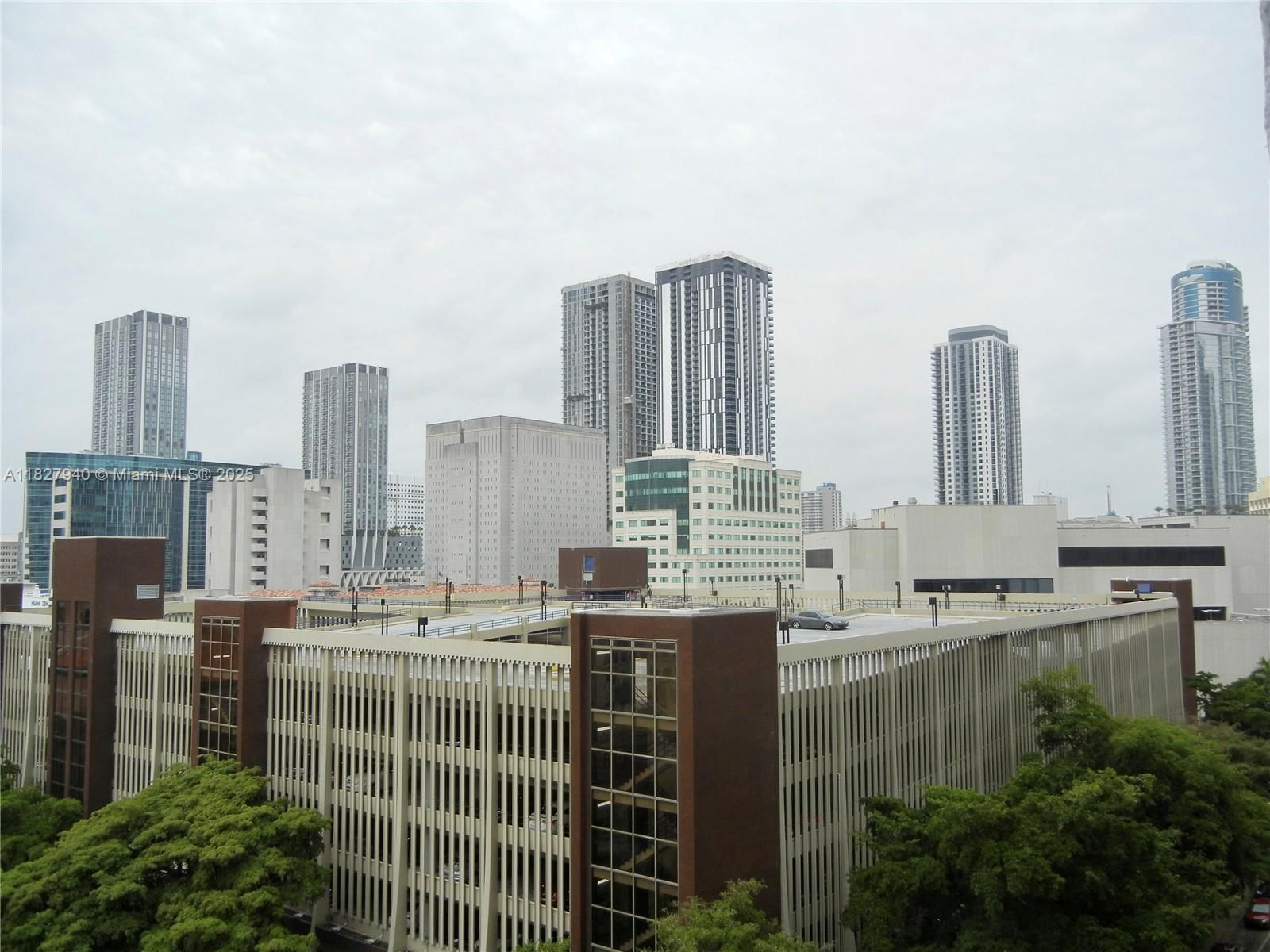 Real estate property located at 133 2nd Ave #815, Miami-dade, The Loft Downtown Ii Cond, Miami, FL