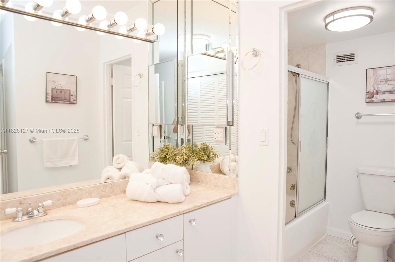 Real estate property located at 3725 Ocean Dr #717, Broward, Sea Air Towers Condo, Hollywood, FL