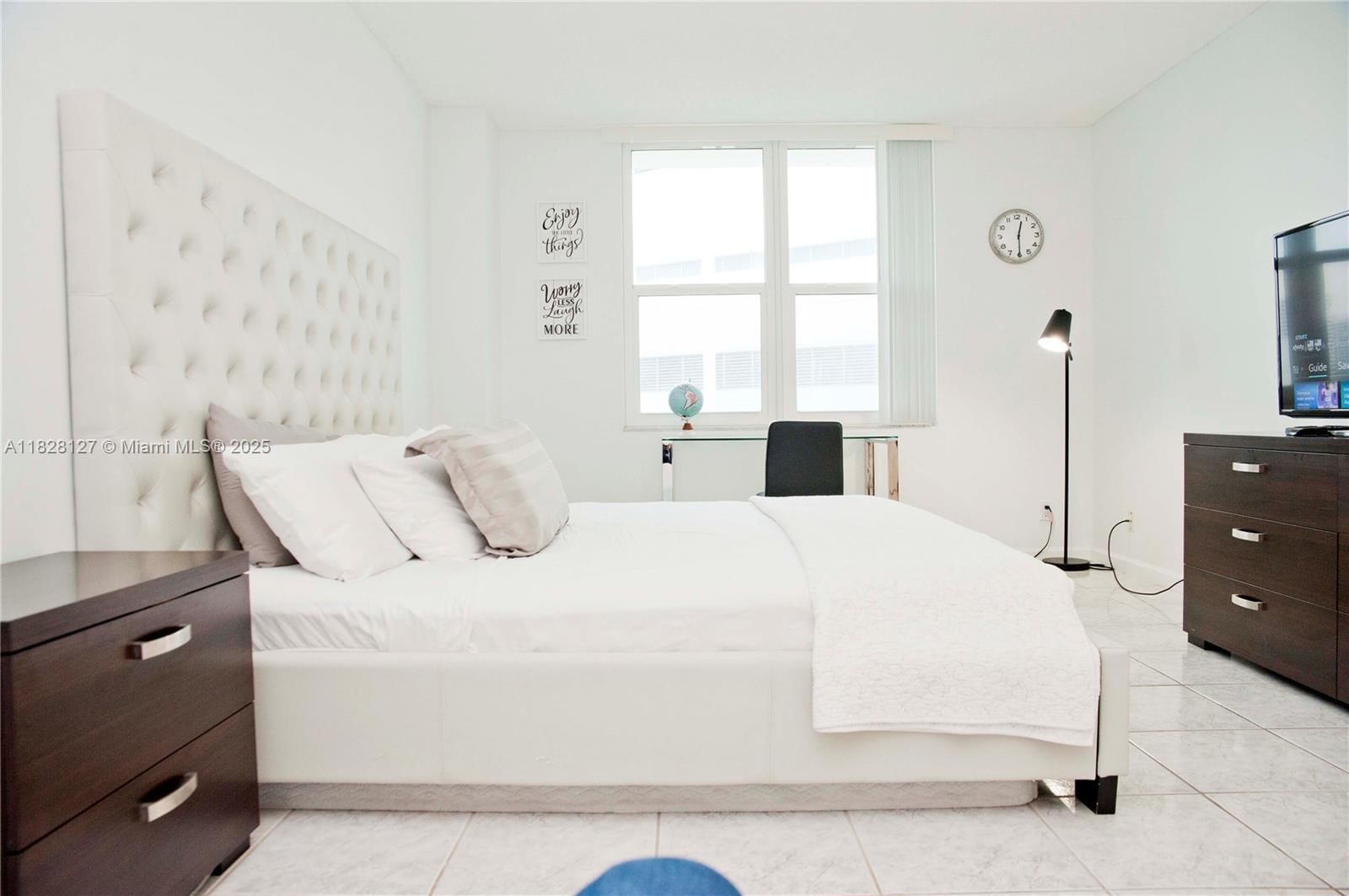 Real estate property located at 3725 Ocean Dr #717, Broward, Sea Air Towers Condo, Hollywood, FL