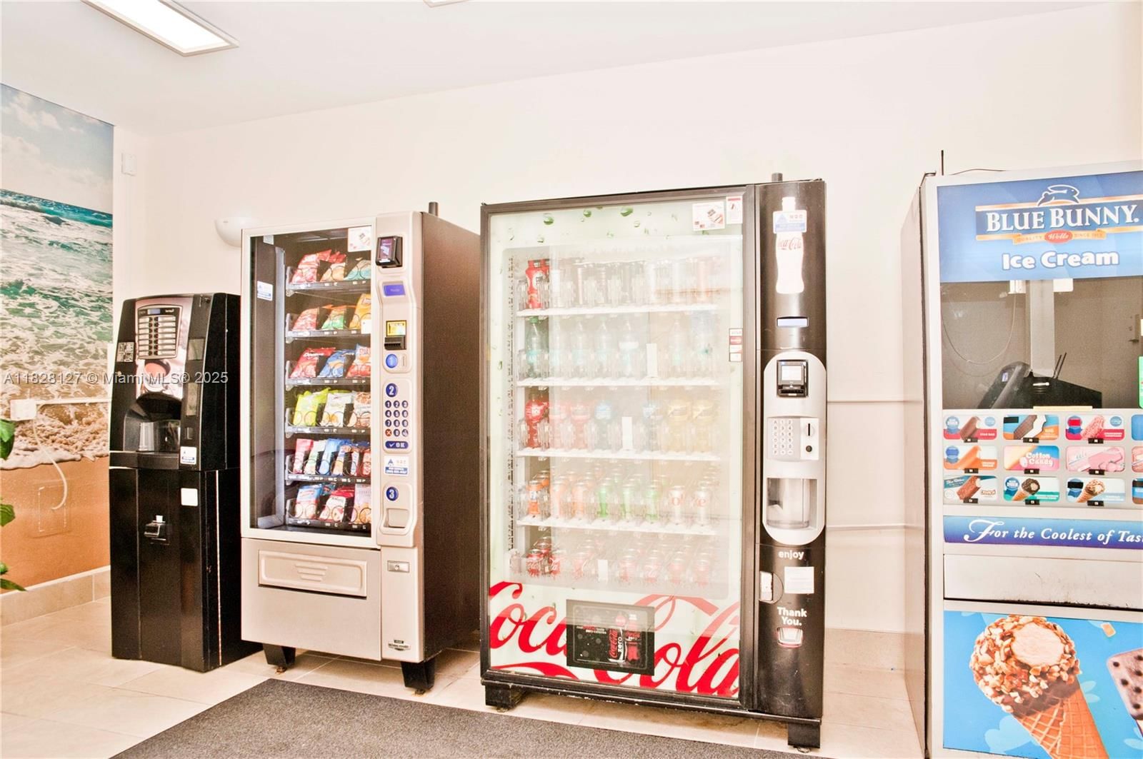 Real estate property located at 3725 Ocean Dr #717, Broward, Sea Air Towers Condo, Hollywood, FL