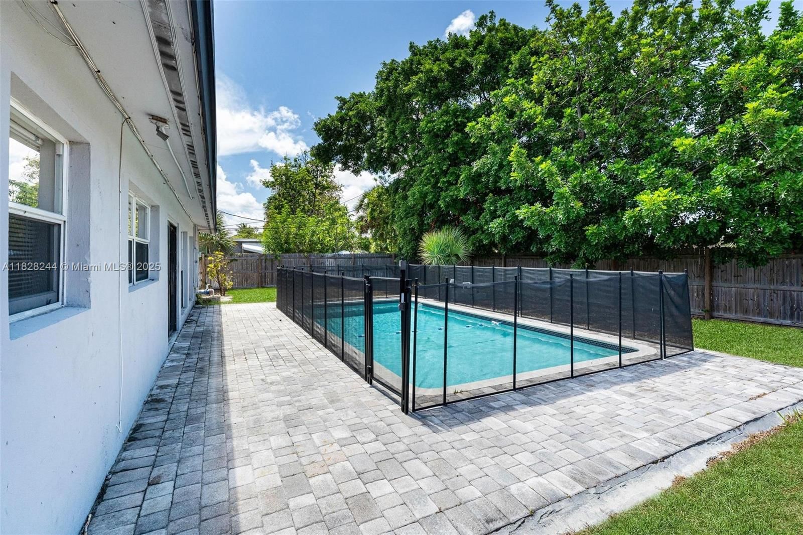 Real estate property located at 811 Evergreen Dr, Palm Beach, Kelsey City, Lake Park, FL