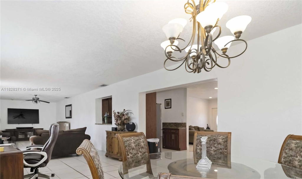Real estate property located at 6901 1st Ct, Broward, Boulevard Heights Sec Ten, Pembroke Pines, FL