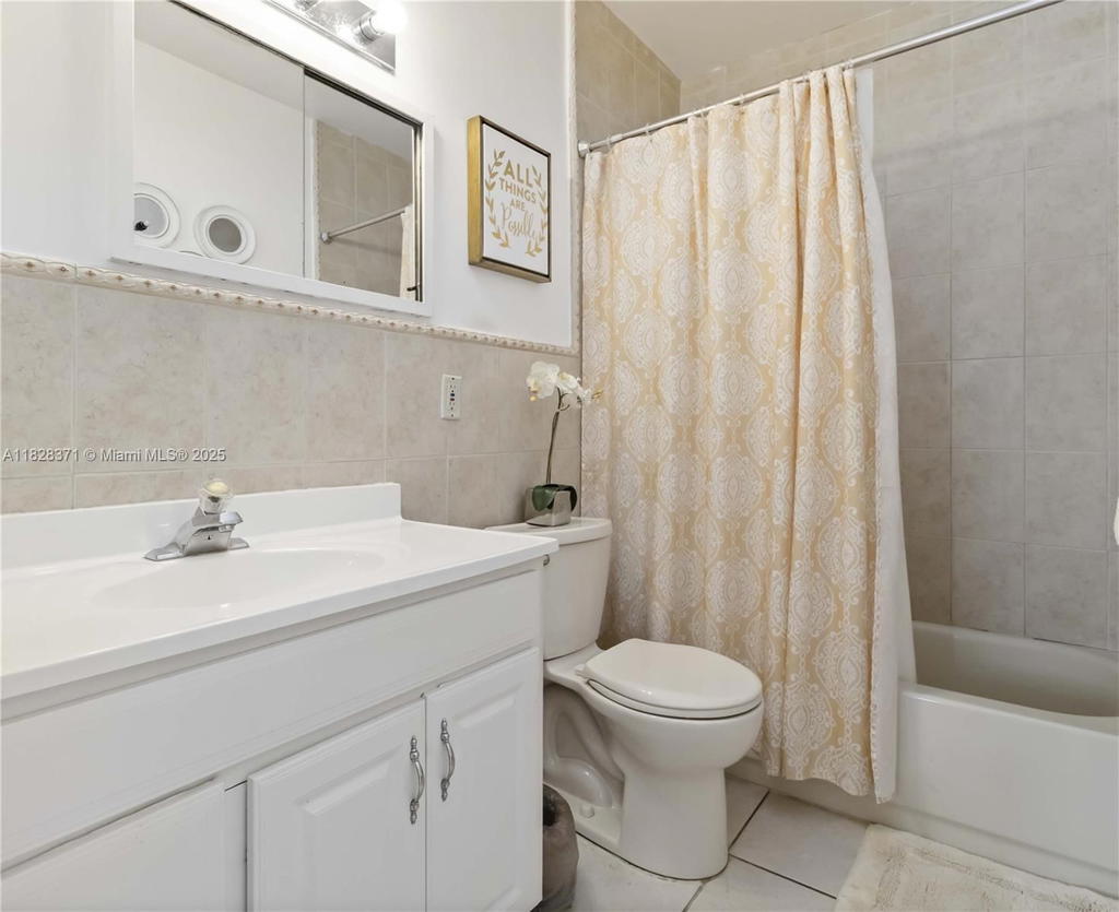 Real estate property located at 6901 1st Ct, Broward, Boulevard Heights Sec Ten, Pembroke Pines, FL