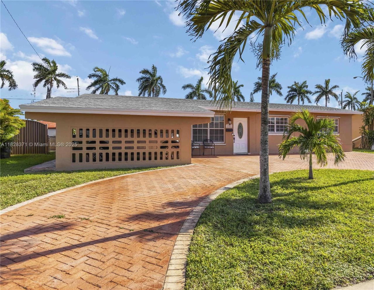 Real estate property located at 6901 1st Ct, Broward, Boulevard Heights Sec Ten, Pembroke Pines, FL