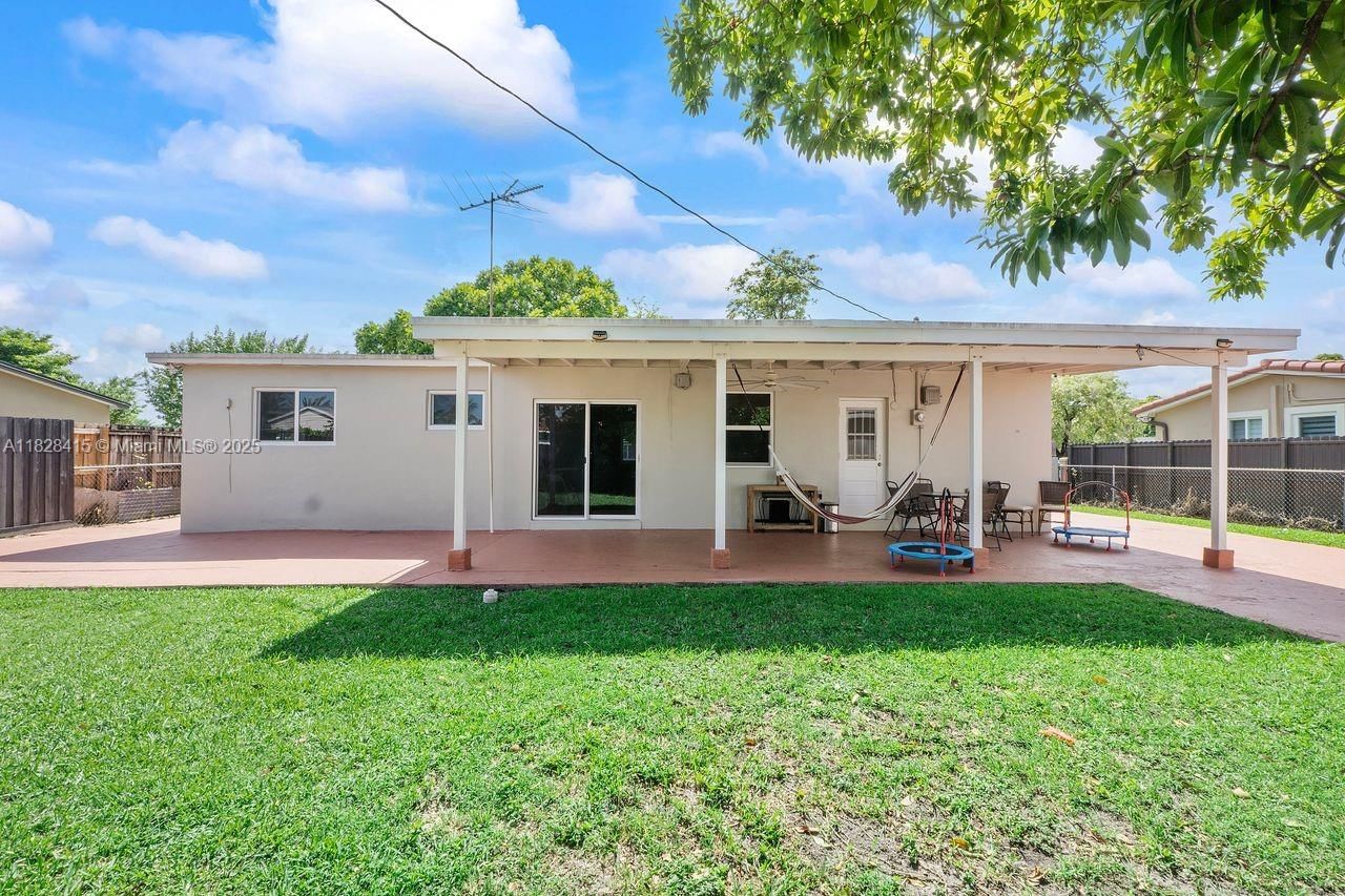 Real estate property located at 2915 92nd Pl, Miami-dade, Ideal Homes Sub No 8, Miami, FL